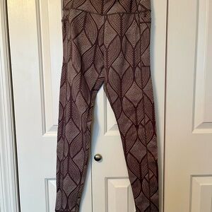 Senita Athletics Peacock Print Leggings